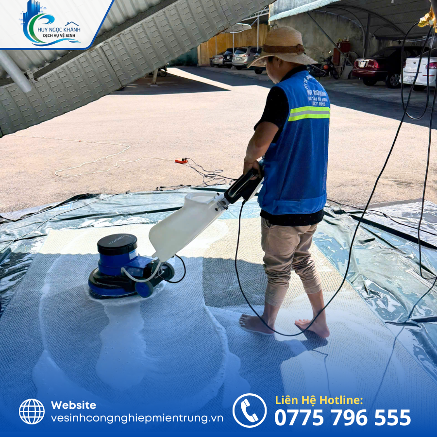 ve-sinh-cong-nghiep-huy-ngoc-khanh-san